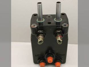 Used Hydraulic Brake Valve New Holland TG210 TG230 T8020 T8010 T8050 TG245 T8040 Case IH Magnum 245 MX230 MX305 MX255 MX285 Magnum 255 MX275 MX215 MX245 Magnum 305 Magnum 215 Magnum 275 MX210