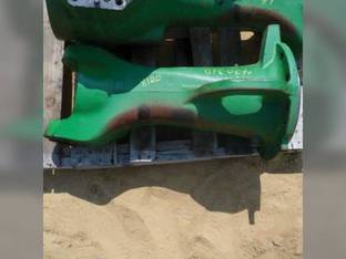 Used MFWD Axle Housing RH Compatible with John Deere 8200 8300 8130 8320 8310 8220 8430 8330 8420 8110 8400 8120 8100 8210 8410 8230 8520 R135991