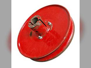 Used Cleaning Fan Driven Assembly fits Case IH 1620 1640 1660 1670 1680 1324948C1 1324949C1 1302181C2 132180C2