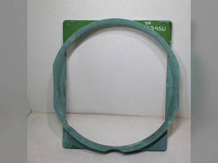 Used Fan Shroud fits John Deere 2940 2950 3141 3150 3351 3641 3651 3040 3140 L34561