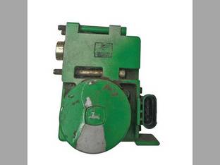 Used Stepper Motor fits John Deere 563 640 673 721 726 741 6120 6220 6320 6420 7220 7320 7420 7520 AL171959 AL157359