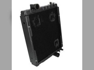 Radiator Compatible with John Deere SE6310 6100 6510L 6410S 6210L 6200L 6200 SE6410 SE6210 6510 6300 6500 6110L 6110 6310 6405 6510S 6210 6410L 6300L SE6110 6310L 6410 SE6010 6010 6400L 6500L 6400