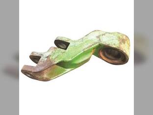 Used Steering Arm - Right Hand fits John Deere 2955 3055 6110 6110L 6120 6120L 6200 6210 6210L 6220 6220L 6300 6310 6310L 6320 6320L 6400 6400L 6405 6410 6410L 6410S 6420 6420L 6500 6520L 6605 L57016