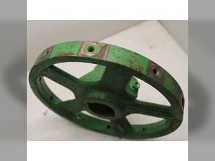 Used Accelerator Roller Hub fits John Deere S760 S770 S780 S790 9560 STS 9570 STS 9650 STS 9660 STS 9670 STS 9750 STS 9760 STS 9770 STS 9860 STS 9870 STS S550 S660 S670 S680 S690 S690HM S650 H163612