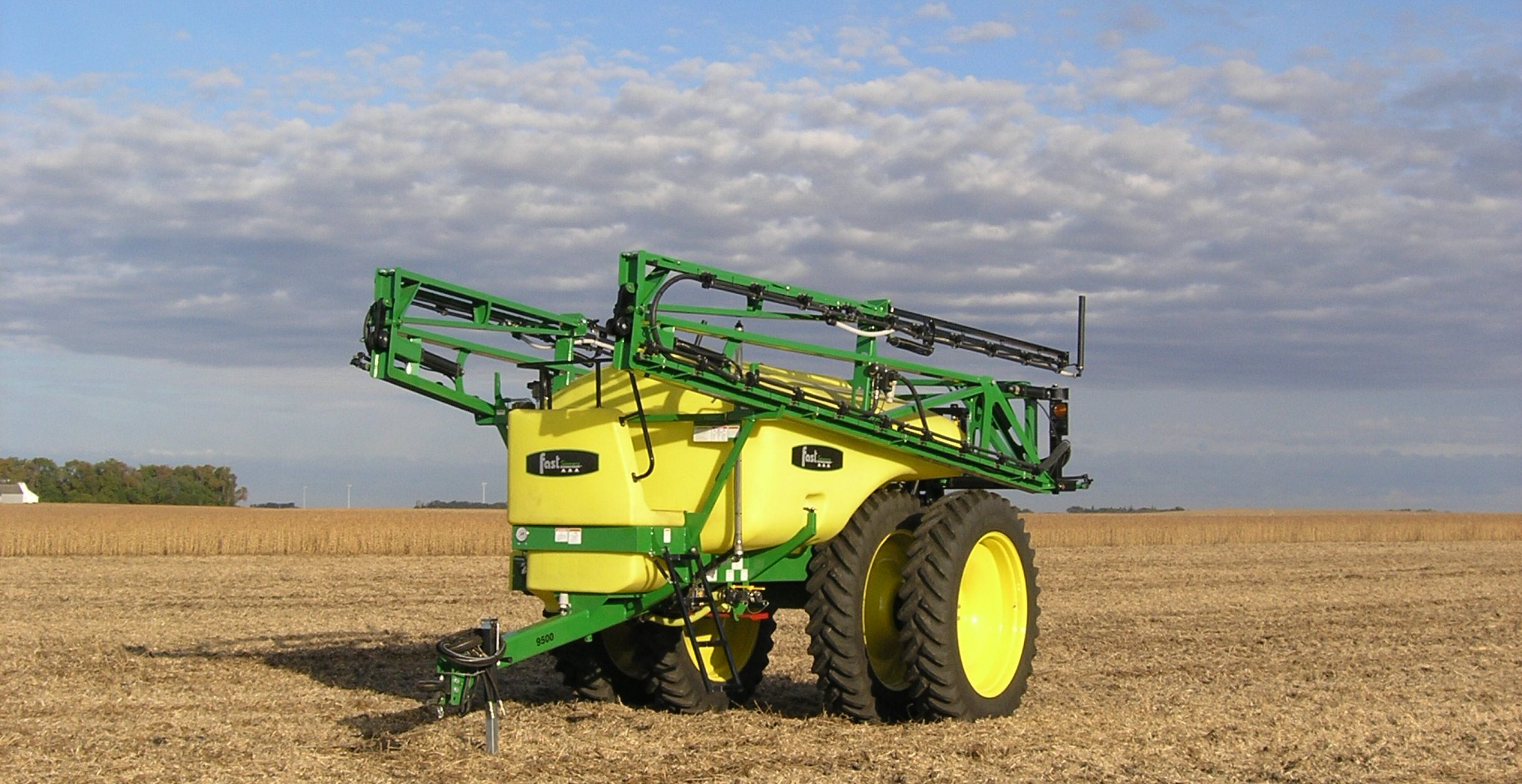 FAST MFG Tractor & Farm Equipment Dealer in GILMAN, IL 60938.