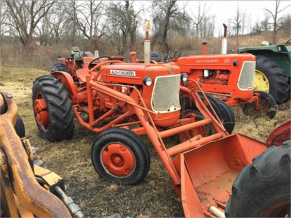 Allis-Chalmers D17 Tractor (1481218) CHARLES MCCARTHY FARM EQ ...