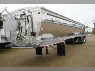 2018 Trail King Tri Axle AG