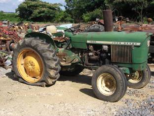 John Deere 1020