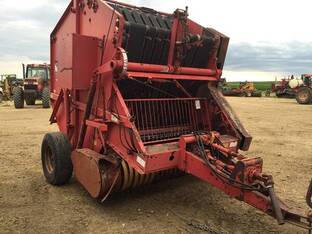 Massey-Ferguson 1560