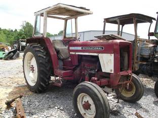 International 674