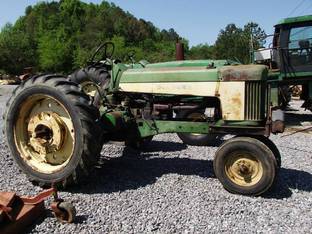 John Deere 530