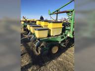 1991 John Deere 7200