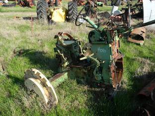 John Deere 4010