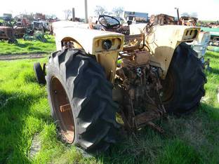 Minneapolis Moline M-670