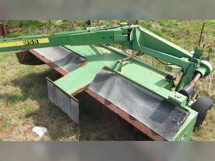 John Deere 955
