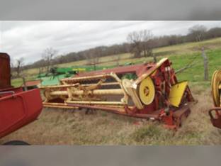 New Holland 495
