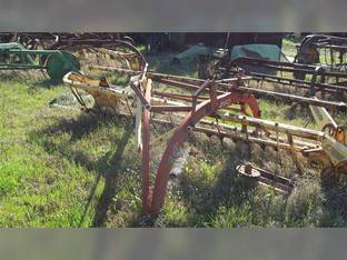 New Holland 260