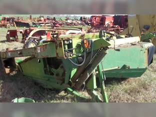 John Deere 930