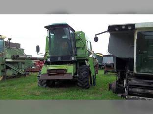 John Deere 4425