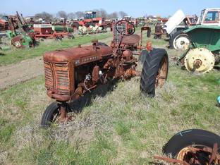 Farmall 200