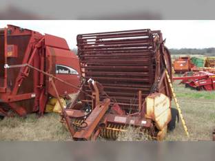 New Holland 850