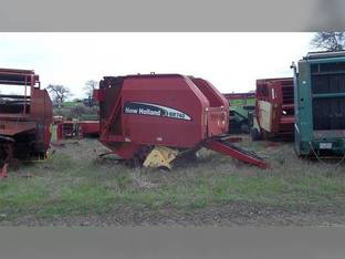 New Holland BR740