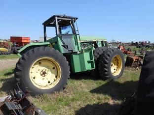 John Deere 8640