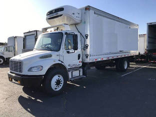 2012 Freightliner M2 24' REEFER H
