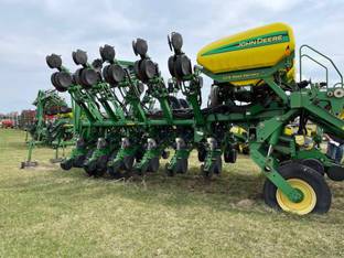 2009 John Deere 1790