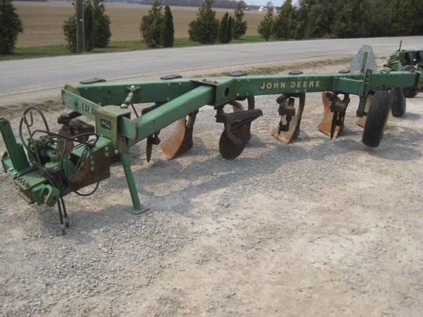 John Deere 2600 Plow #13877A RANDALL BROTHERS HOLGATE Ohio | Fastline