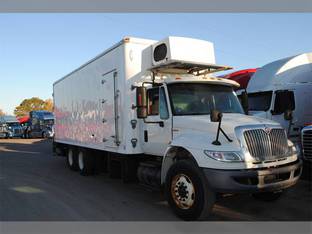2009 International DURASTAR 4400