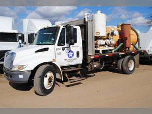 2005 International DURASTAR 4300