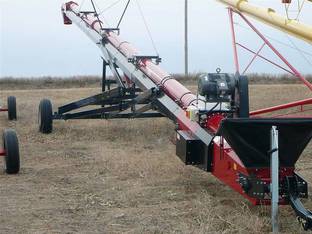 2026 Universal 1575 SD