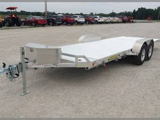 2025 Aluma 8220HTILT