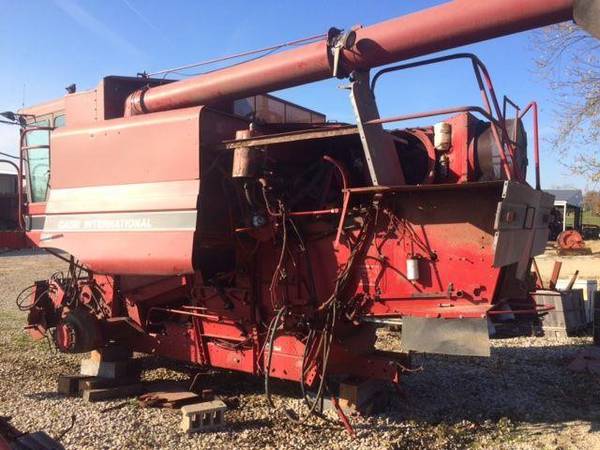 1990 Case IH 1660 Combine #JJ0040424 HOPF EQUIPMENT, INC. HUNTINGBURG