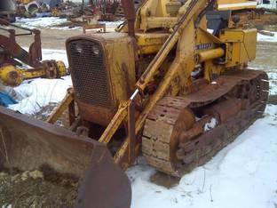 John Deere 820