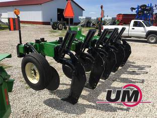 2023 Unverferth ZONEBUILDER 132