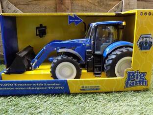 New Holland BIG FARM 1/16 SCALE T7.270 WITH LOADER
