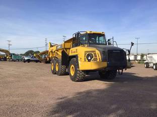 2019 Komatsu HM400-5