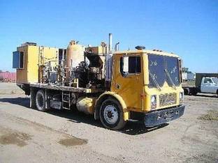 1986 Mack MC685