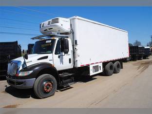 2008 International DURASTAR 4400