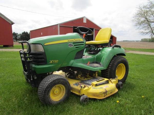 John Deere X720 Riding Mower #M0X720A020823 RANDALL BROTHERS HOLGATE ...