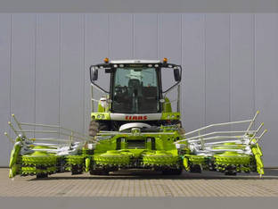 2015 Claas Orbis 750