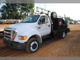 2004 Ford F-650
