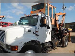 2001 International 4700