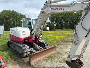 2015 Takeuchi TB290