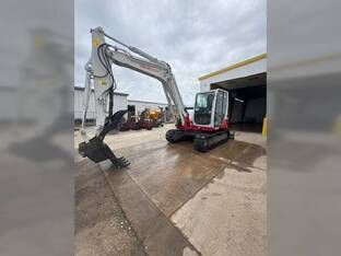 2017 Takeuchi TB290