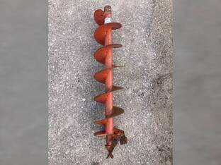 2005 AM GENERAL 44006E3