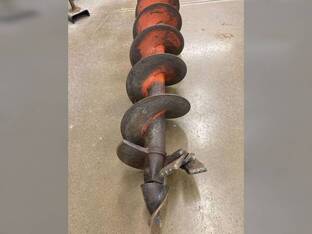 2017 AM GENERAL 44004E3