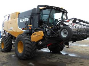 2011 Claas LEXION 760